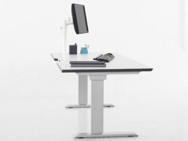 elevar electric desk